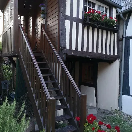 Charmante Maison De Caractere Proche Deauville, Honfleur 37 Rue De Malou Maison De Vacances * Cormeilles (Eure)